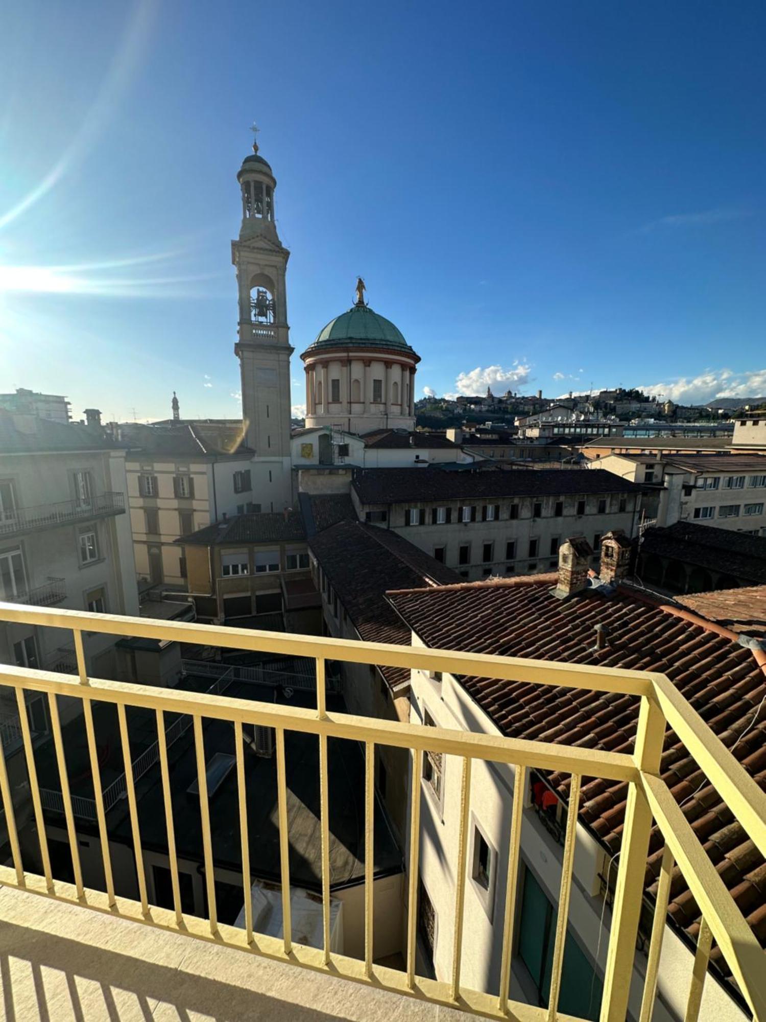 Apartamento San Francesco Skyline Bérgamo Exterior foto