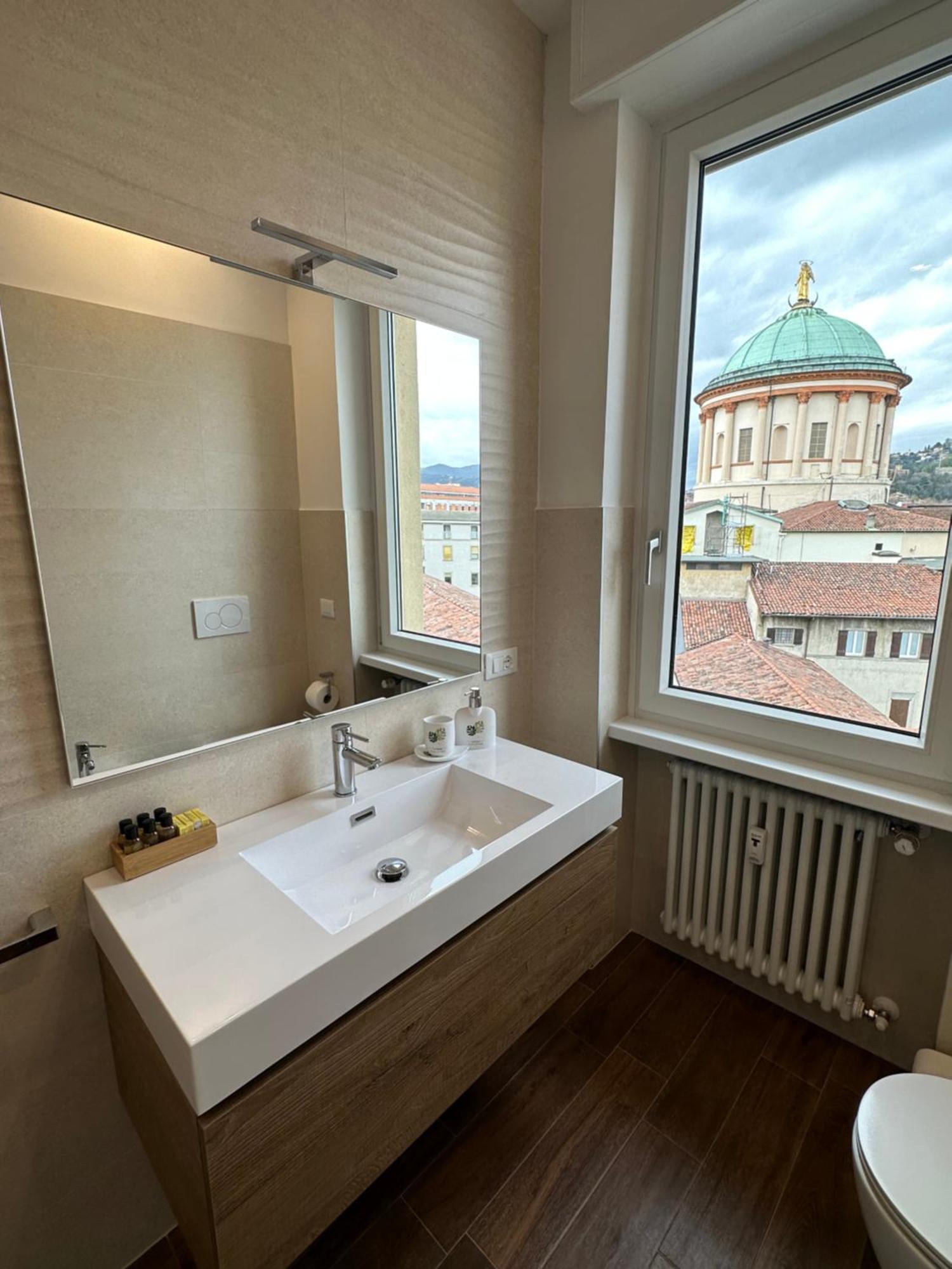 Apartamento San Francesco Skyline Bérgamo Exterior foto